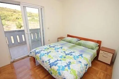 Apartamento Pasman Banj